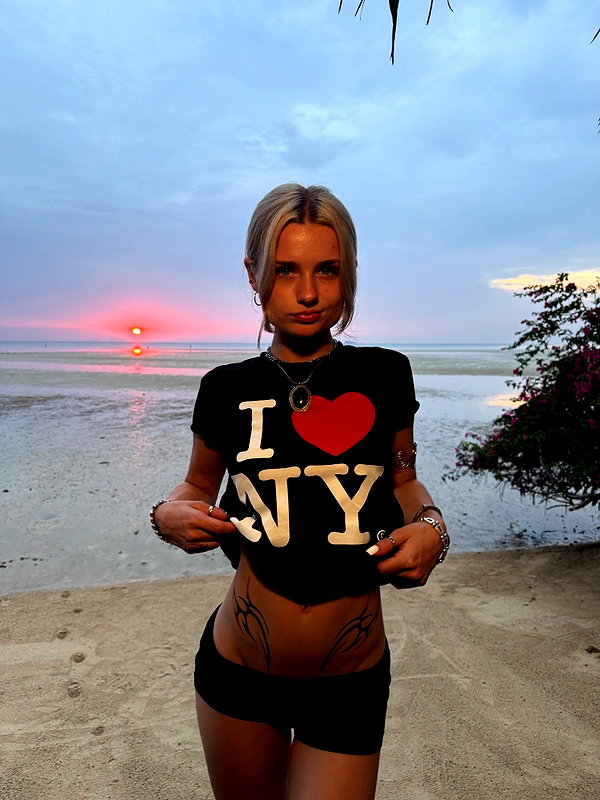bymonamarie instagram image archive image
