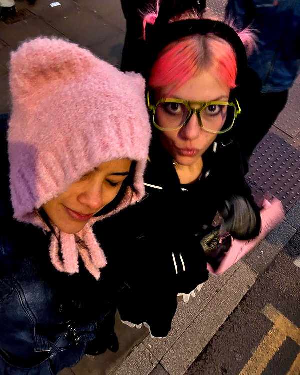 leonanaomii instagram image archive image