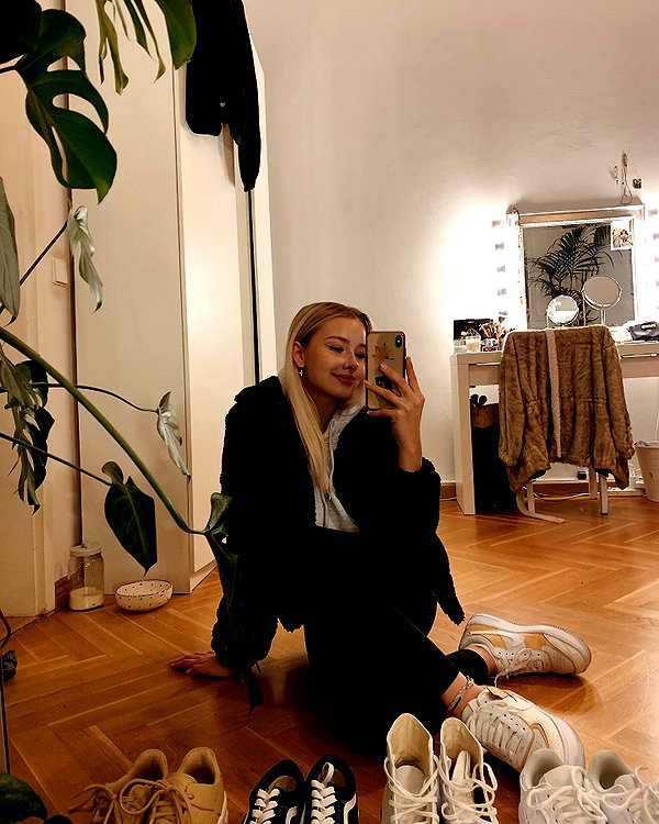 lilih instagram image archive image