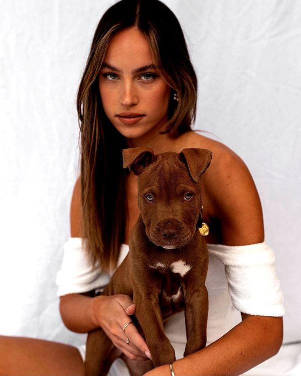 olivia.mathers instagram image archive image