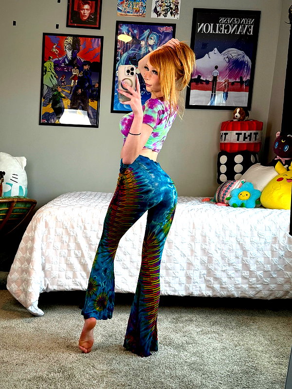 lola.luvgood instagram image archive image