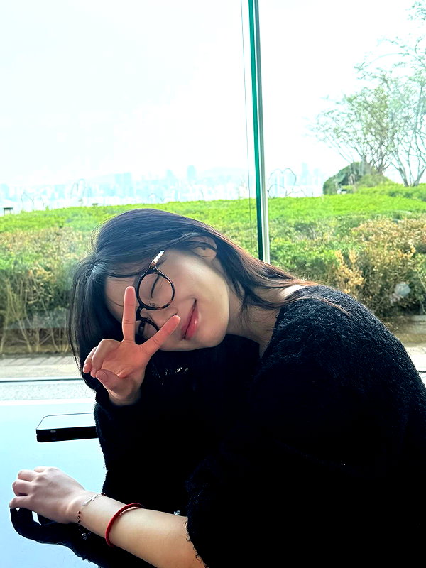 hyeweon__ archive image
