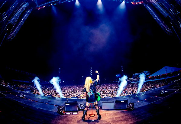 avrillavigne instagram image archive image