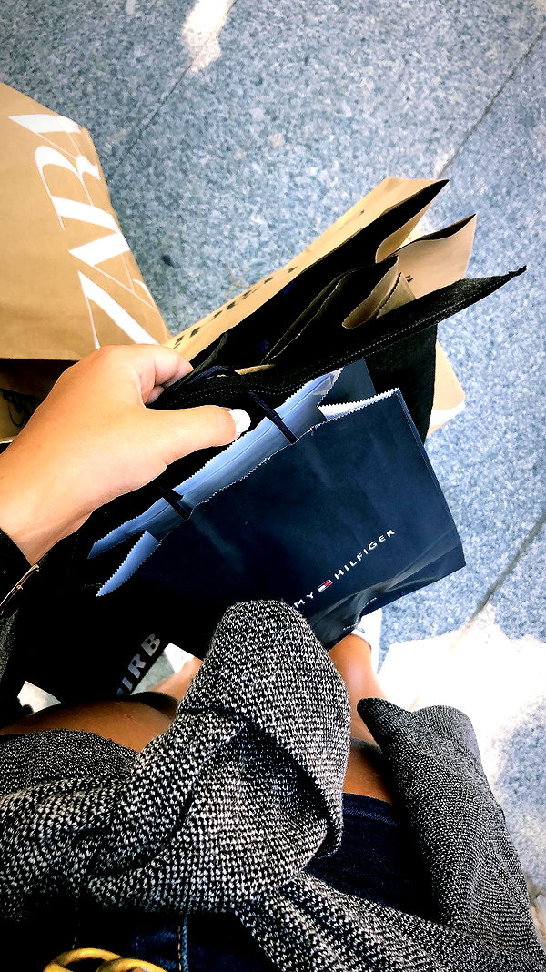 annabottoo instagram image archive image