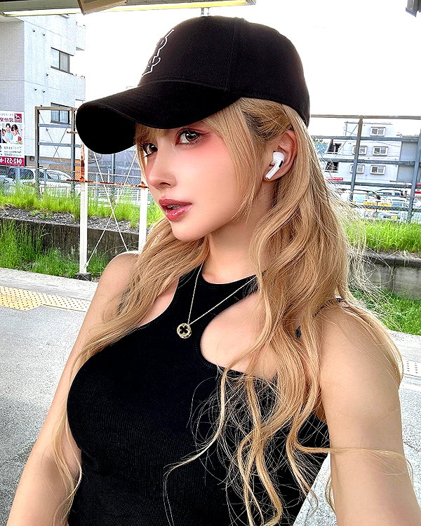 sithle011 instagram image archive image