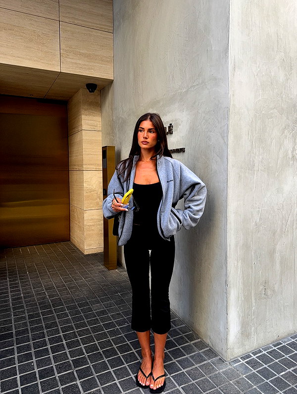 dekota_thompson instagram image archive image