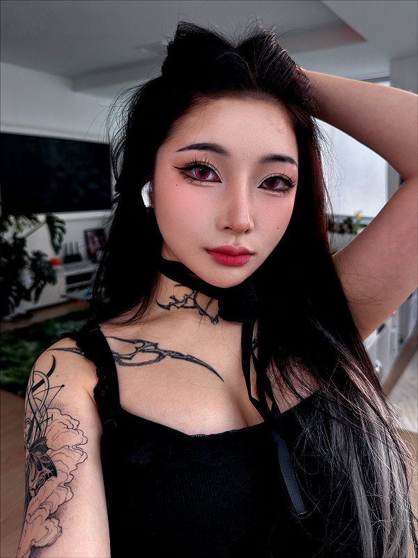 atlaseuu instagram image archive image