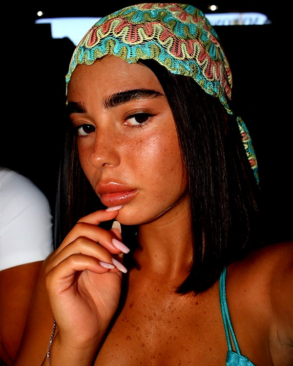 lian_sabag8 instagram image archive image