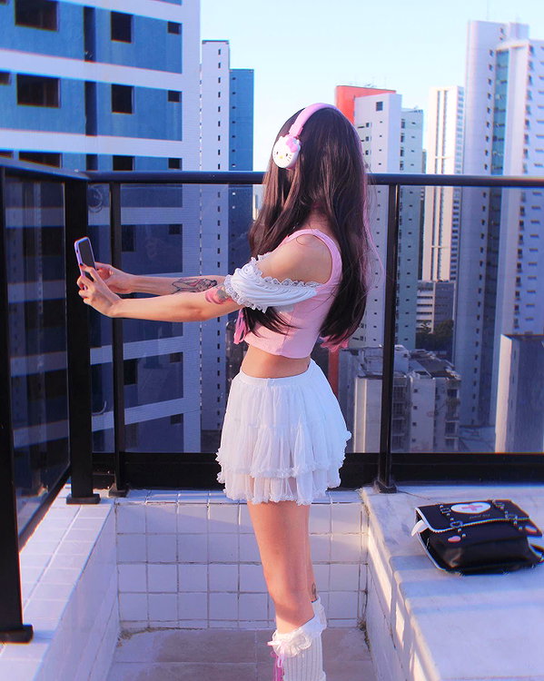 jadelaverne instagram image archive image