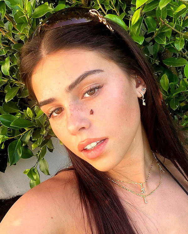 leahhalton instagram image archive image