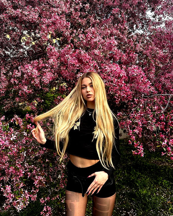 ariseviss instagram image archive image