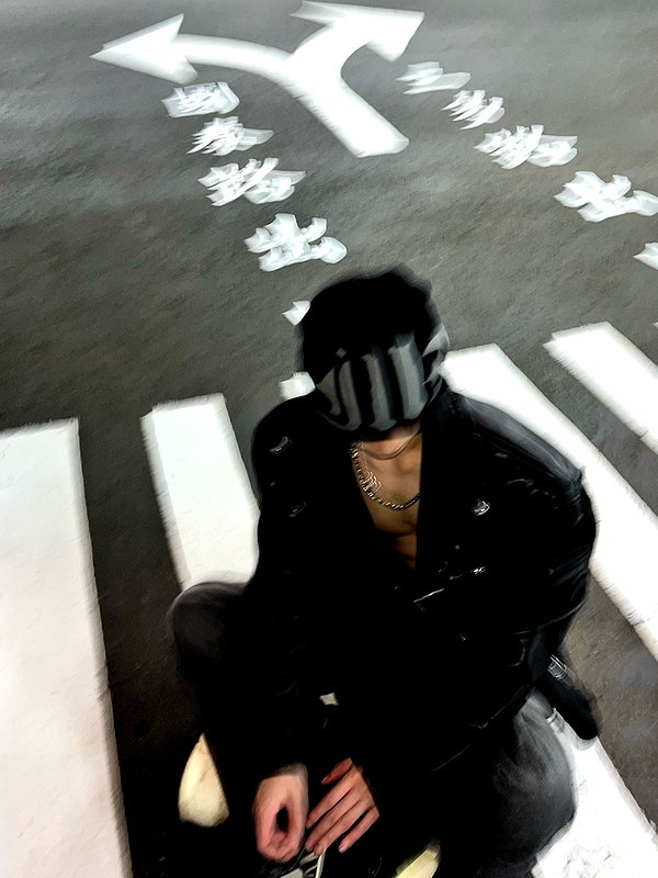 be_.xxz instagram image archive image