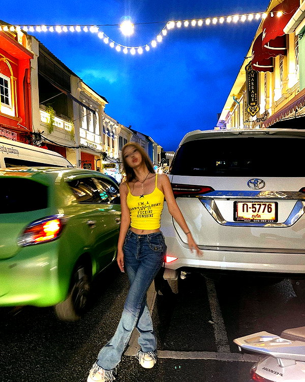 ll.lu1s instagram image archive image