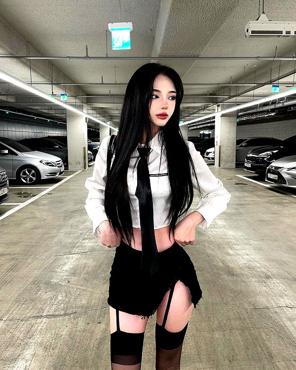 yuna_1_27 instagram image archive image