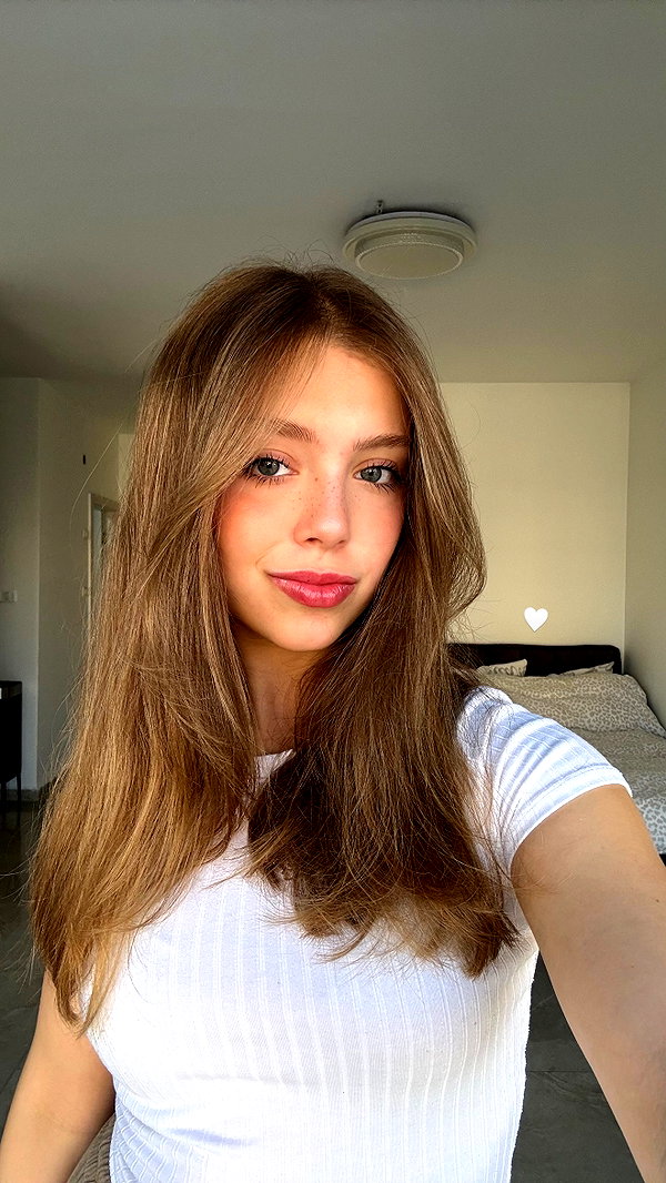 mishel_d_ instagram image archive image