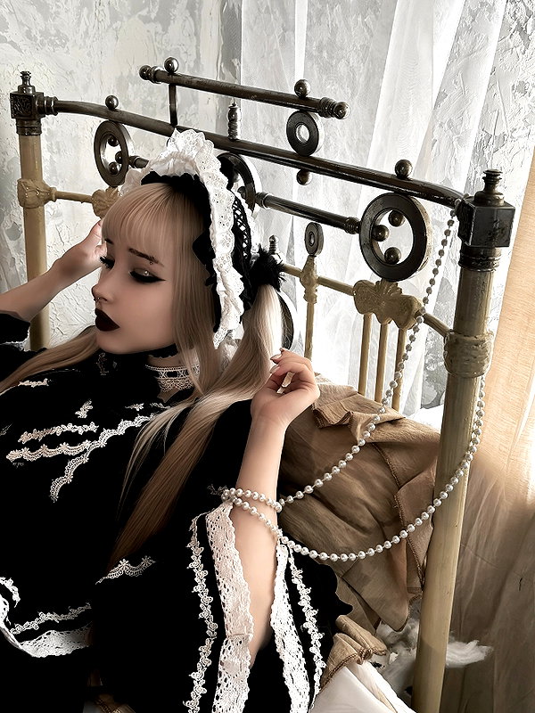 alina_thedoll instagram image archive image