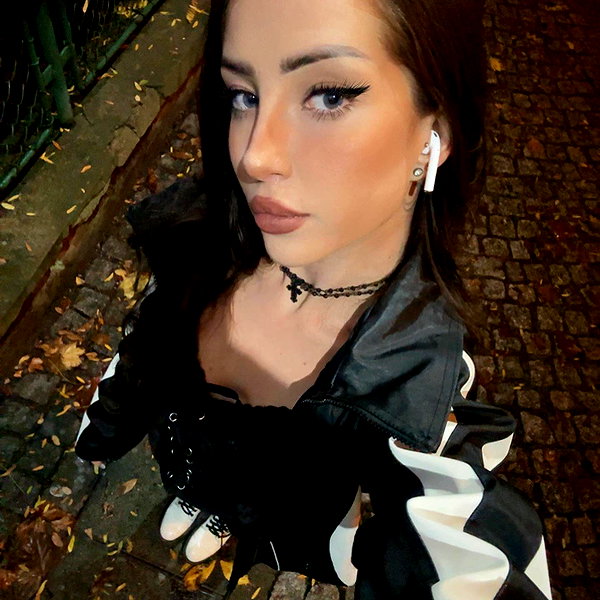 alexsndranowak instagram image archive image