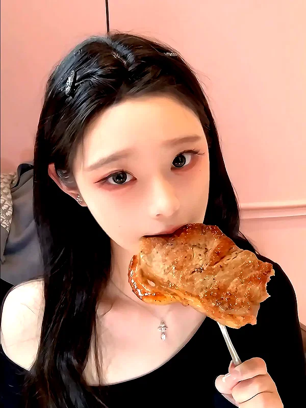 yingyinng_ instagram image archive image