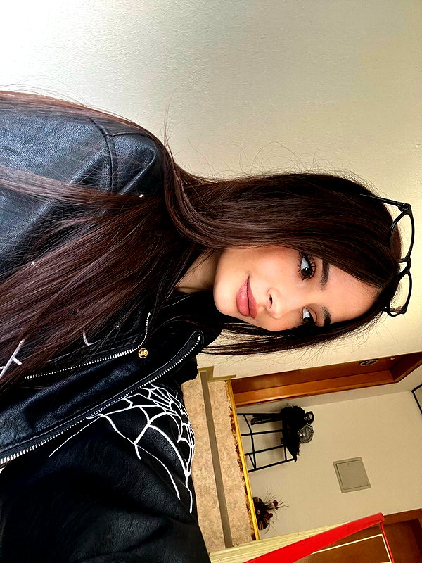 cata.leyah instagram image archive image