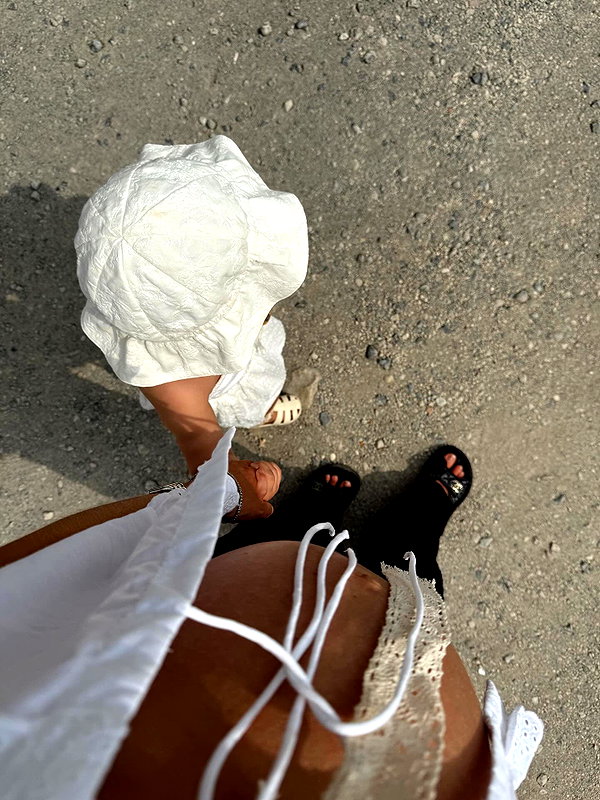 barzomer instagram image archive image