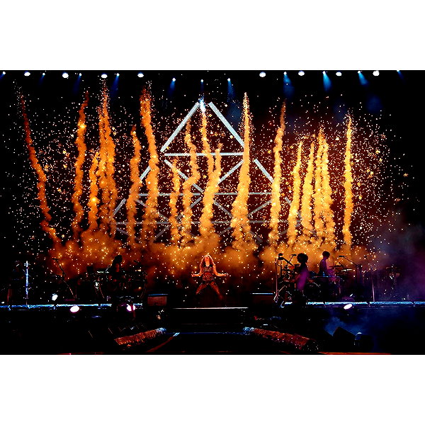 shakira instagram image archive image