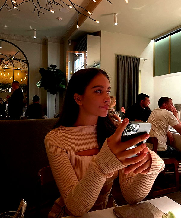 veroni22ka instagram image archive image
