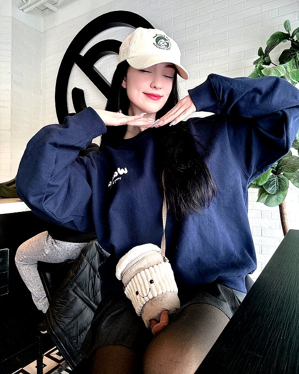1uvgabi instagram image archive image
