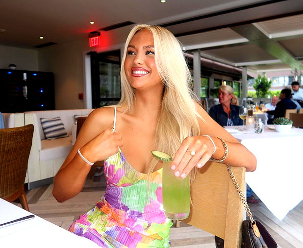 marissaayerss instagram image archive image