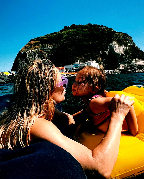 katehudson instagram image archive image