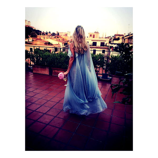 katehudson instagram image archive image