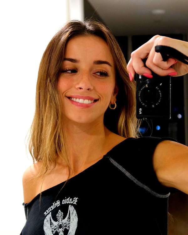sadieemckennaa instagram image archive image