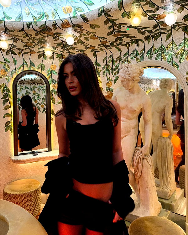 oliviaphillipps instagram image archive image
