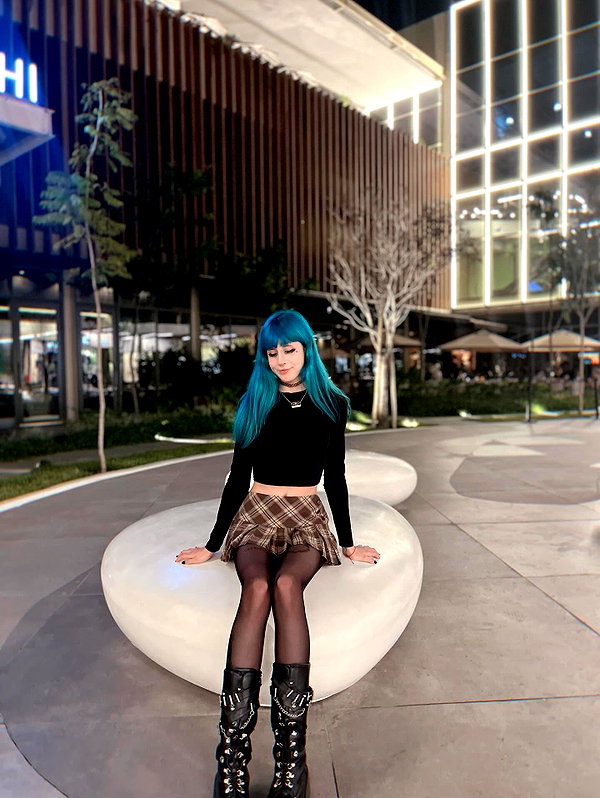 jadelaverne instagram image archive image