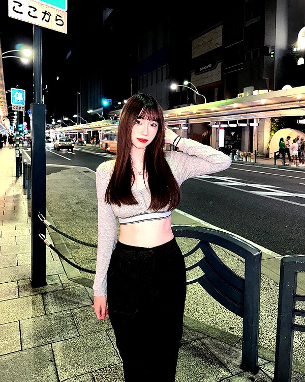 ku._03 instagram image archive image