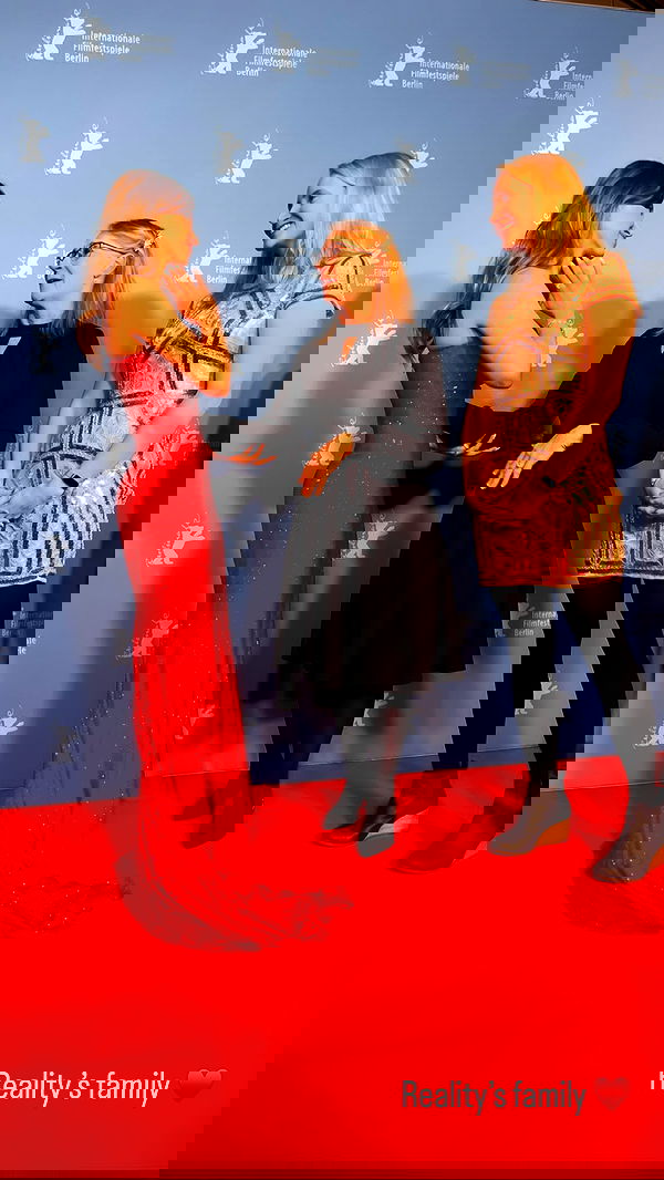 sydney_sweeney sydney_sweeney archive image