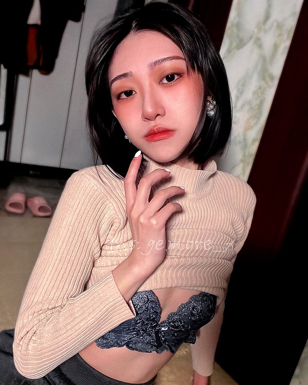 ge.more_x instagram image archive image