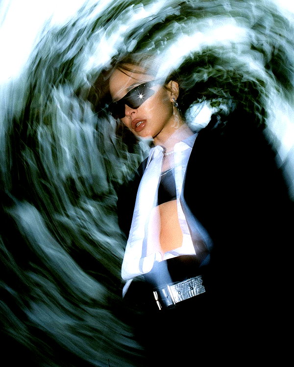 kkwwwv instagram image archive image