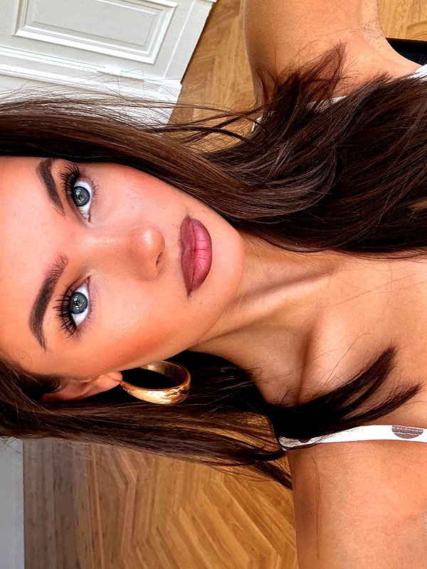 emmaaurora instagram image archive image