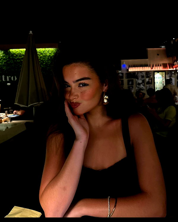 oliviaphillipps instagram image archive image