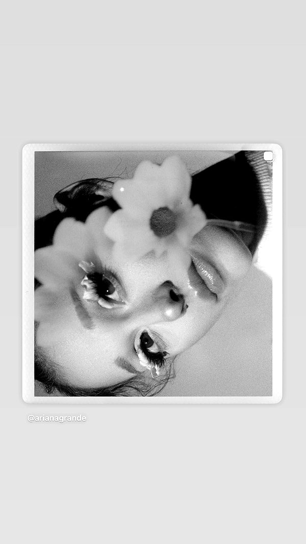 arianagrande instagram image archive image