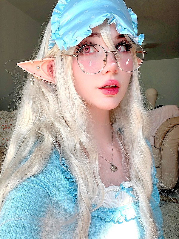 danielle.mercedie instagram image archive image