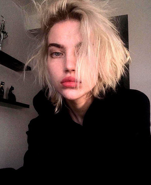anya4everr instagram image archive image
