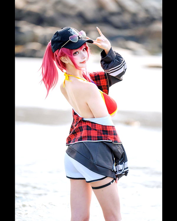 xier_cos instagram image archive image