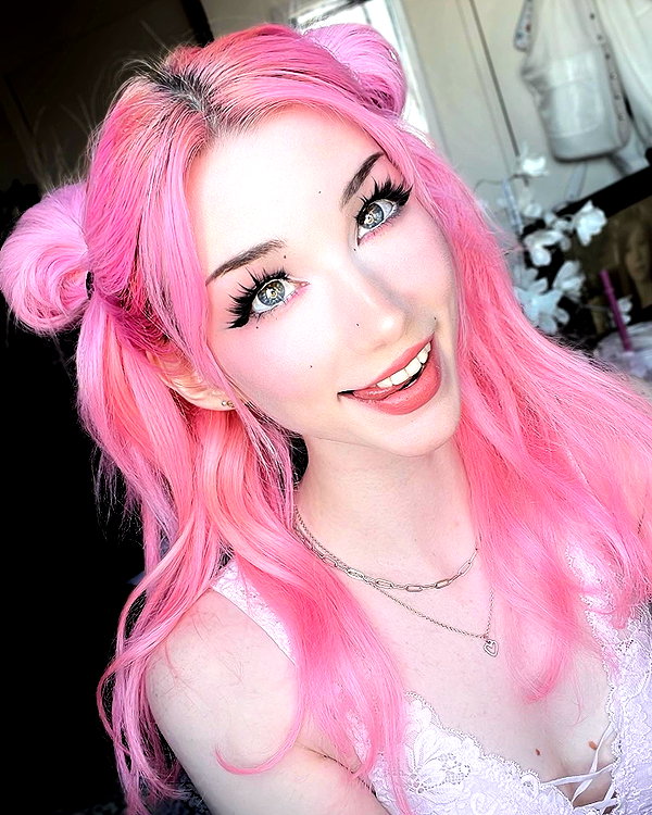 danielle.mercedie instagram image archive image