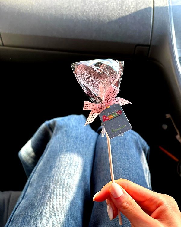 indra0102_ instagram image archive image