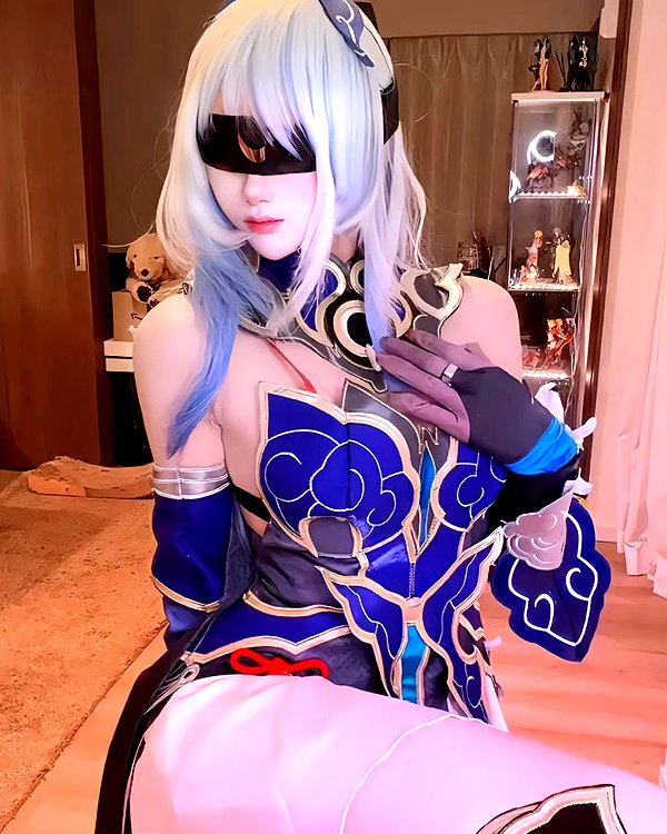 gallery_cosplayer instagram image archive image
