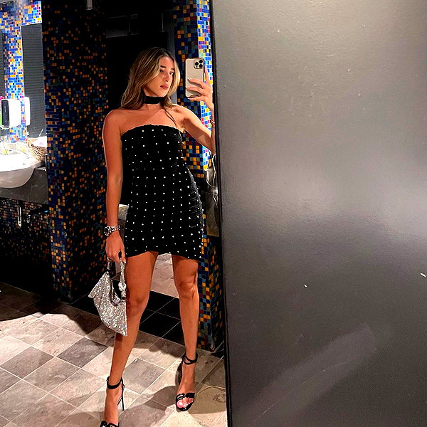 annezivi instagram image archive image