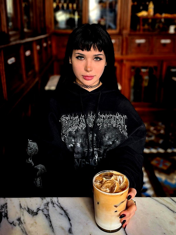 nicoleponyxo instagram image archive image