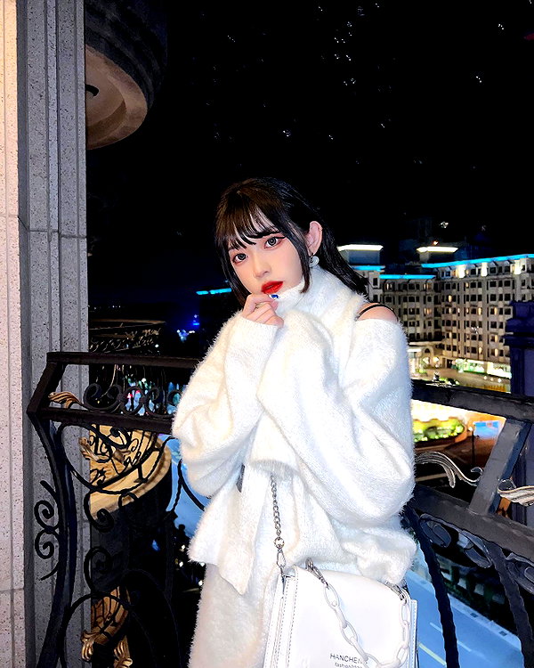 nixqq.425_ instagram image archive image