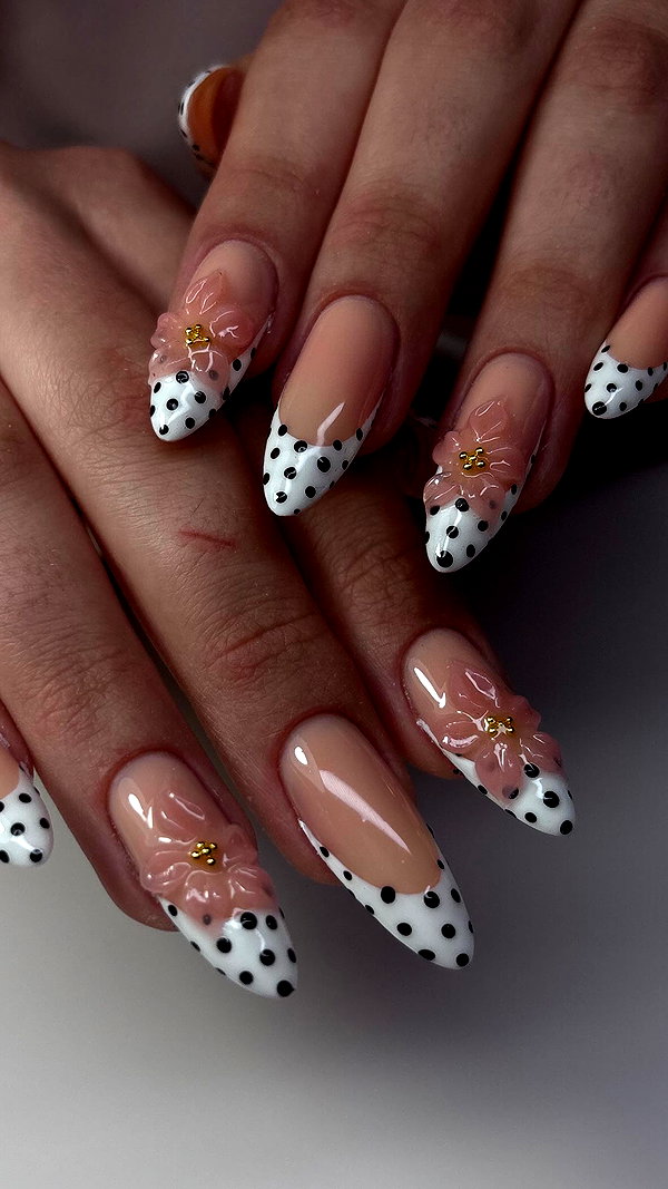 nails.by.natashi instagram image archive image